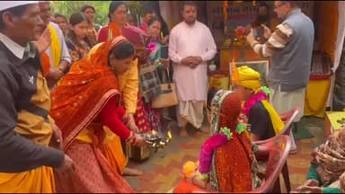 कपकोट: गुरू गोरखनाथ धाम पोखरी कपकोट में श्रीमद्भागवत कथा श्रवण करने पहुंचे भक्तजन, श्रीकृष्ण की बाल लीलाओं का हुआ वर्णन