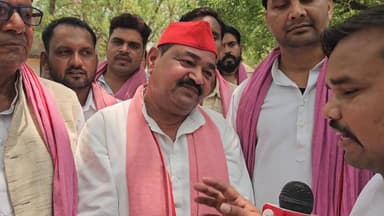 महोबा - कलेक्ट्रेट में समाजवादी पार्टी का प्रदर्शन,देखिए क्या बोले....
#Mahoba #Up #Hindikhabar #followers Dharmendra K...