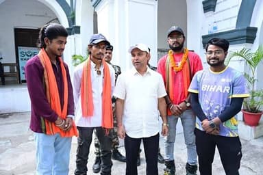 भागलपुर, 11 मई 2026: भागलपुर के सन्नी कुमार एवं मोकामा के दो युवकों ने सुल्तानगंज के पवित्र उत्तरवाहिनी गंगा घाट से गंगा...