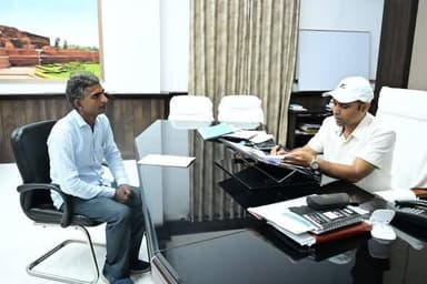 भागलपुर, 11 मई 2026: बिहार सरकार की “7 निश्चय-3 : बढ़ेगा अपना बिहार” योजना के अंतर्गत संचालित “सबका सम्मान–जीवन आसान (Ea...