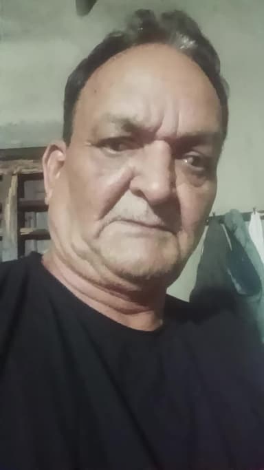 बूरी जिला कलेक्टर ऐसे भरषट पटवारी पर कारवाही करना उचित है जो किसान सरकार हित मै होगा सरकारी काम मे घोर लापरवाई