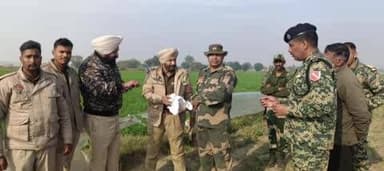 ਮਮਦੋਟ: ਪਿੰਡ ਦੋਨਾ ਡੀ.ਟੀ ਮੱਲ ਵਿਖੇ ਬੀਐਸਐਫ ਅਤੇ ਪੁਲਿਸ ਨੇ ਸਾਂਝੇ ਆਪਰੇਸ਼ਨ ਦੌਰਾਨ ਡਰੋਨ ਕੀਤਾ ਬਰਾਮਦ