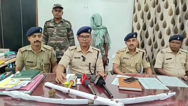 चाईबासा: पुरानी रंजिश में तीरों से जानलेवा हमला, आरोपी गिरफ्तार