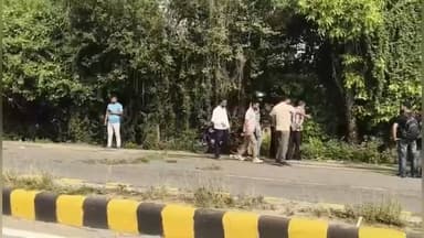 दर्दनाक सड़क हादसे में नवविवाहिता समेत दो महिलाओं की मौत, एक युवक घायल