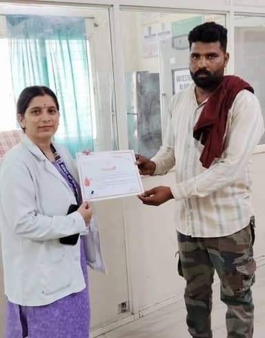 हुसैन खान ने रक्तदान किया और सभी से अपील भी की
---
खरगोन जिले के भीकनगांव निवासी 40 वर्षीय हुसैन खान ने मंगलवार को जिला ...
