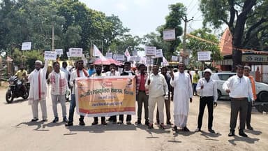 जनजाति सुरक्षा मंच गुमला के तत्वधान में धर्मांतरण के खिलाफ जनाआक्रोश पद यात्रा रैली निकाला गया। 24 मई को दिल्ली चलें।
