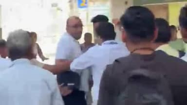 भिवानी: भिवानी रेलवे स्टेशन पर टीटीई और गार्ड के बीच हाथापाई