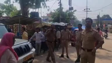 मिश्रिख: अनियंत्रित ट्रैक्टर और बाइक में हुई जोरदार भिड़न्त, दो लोगों की दर्दनाक मौत, कई लोग हुए घायल