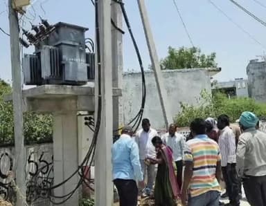 కామారెడ్డి: 9వ వార్డు కల్కినగర్ కాలనీలో నూతన ట్రాన్స్ ఫార్మర్ ప్రారంభించిన ఏఈ రామలక్ష్మి