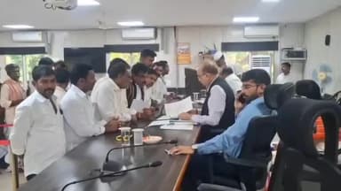 అనంతపురం నగరంలో ఏపీ డెడికేట్ కమిషన్ చైర్మన్ రాజీవ్ రంజాన్ కురవ సంఘం నేతలు వినతి పత్రం