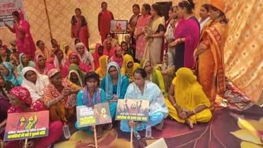 *Big Breaking*
*👉🏾👉🏾सहारनपुर में उमड़ा 'महिला जन आक्रोश', विपक्ष नेता, सांसद इमरान मसूद के खिलाफ नारीशक्ति ने भरी हुंका...