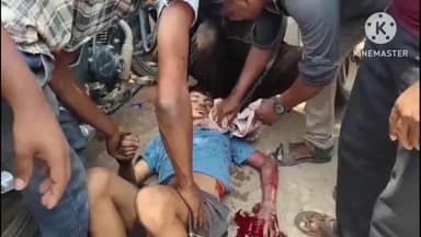 వైరా: వైరా రింగ్ సెంటర్లో మద్యం మత్తులో లారీ కింద పడి ఓ యువకుడికి తీవ్ర గాయాలు