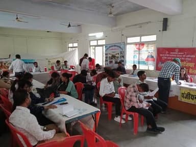 युवा संगम रोजगार, स्वरोजगार एवं अप्रेंटिस मेले में 202 युवाओं का प्राथमिक चयन
..
विदिशा जिले के युवाओं को रोजगार एवं स्व...