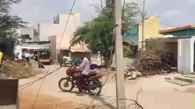 సుబ్బారావు పేట గ్రామంలో ఆలయం ముందు ట్రాన్స్ఫార్మర్ ఏర్పాటు అడ్డుకున్న గ్రామస్తులు