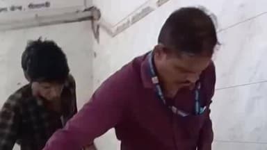 डुमरा: सीतामढ़ी सदर अस्पताल के टीबी वार्ड में नशे में धुत स्टाफ और दलाल का वीडियो वायरल