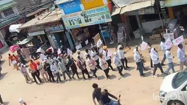 सिसई: जनजाति सुरक्षा मंच सिसई के तत्वाधान में सरना स्थल से जीता पतरा तक पैदल मार्च