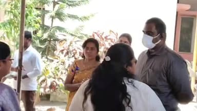 ஊத்தங்கரை: ஊத்தங்கரை அரசு மருத்துவமனையில் மாவட்ட ஆட்சியர் திடீர் ஆய்வு: வசதிகளை மேம்படுத்த அதிரடி உத்தரவு
