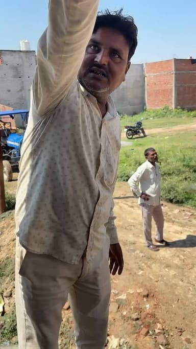 झूठा निकला लेबर से मारपीट का आरोप, मजदूरों ने खुद खोली पुलिस के झूठ की पोल, देखें वीडियो!"#Hardoi #Sandila #UPPolice #HardoiPolice #Justice