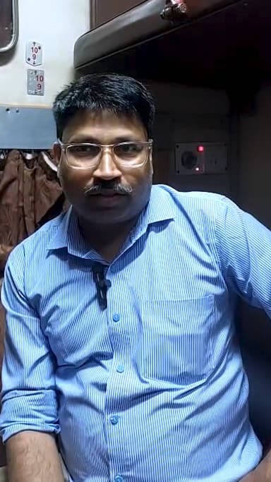 समर स्पेशल, सफर स्पेशल 🚆✨यात्री ने बताया कि समर स्पेशल ट्रेन में आसानी से टिकट मिलने से उनकी यात्रा सुविधाजनक रही।#NCR