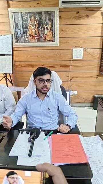 Special Intensive Revision (SIR) के संबंध में आम जनता को जागरूक करने एवं आवश्यक जानकारी साझा करने को लेकर एसडीएम पांवटा ...