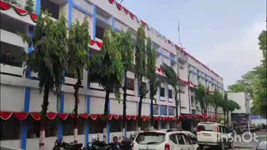घैलाढ़: हरीनगर हरी चरैया गांव से पुलिस ने 60 लीटर देसी शराब के साथ पांच शराब कारोबारियों को गिरफ्तार किया
