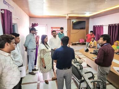 चितावल में टीबी स्क्रीनिंग कैंप का कलेक्टर श्रीमती सिंह ने किया निरीक्षण
बड़वानी 12 मई 2026/ कलेक्टर श्रीमती जयति सिंह ने...
