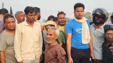 खुर्जा: खुर्जा नगर क्षेत्र के हाईवे 34 स्थित शिकारपुर कट पर अज्ञात वाहन की चपेट में आने से साइकिल सवार की हुई मौत