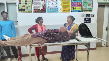 ଲକ୍ଷ୍ମୀପୁର: ଘୁଷୁରାଗୁଡା ଗ୍ରାମ ନିକଟରେ ବାଇକ ଦୁର୍ଘଟଣା ଅଙ୍ଗନବାଡି କର୍ମୀଙ୍କ ସହ ବାଇକ ଚାଳକ ଗୁରୁତର