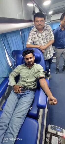 सामुदायिक स्वास्थ्य केन्द्र पटेरा में 13 यूनिट रक्त एकत्रण
===
जरूरतमंद मरीजों को समय पर पर्याप्त रक्त उपलब...