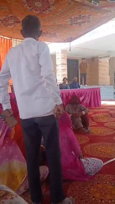 बालेसर के जिनजिनयाला गोविन्दा ग्राम पंचायत में पहुंचा एलईडी मोबाईल वैन, ग्राम रथ अभियान के तहत ग्रामीणों एवं सरकारी कार्...