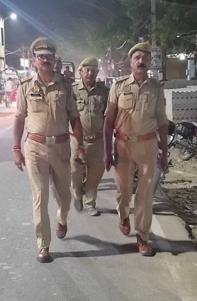 #SP_अम्बेडकरनगर @prachiIPS के निर्देशानुसार जनपद में शान्ति/सुरक्षा एवं कानून व्यवस्था को सुदृढ़ बनाये रखने हेतु थाना जह...