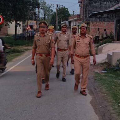 पुलिस अधीक्षक पीलीभीत के निर्देशन में थाना बरखेड़ा पुलिस द्वारा अपराध नियंत्रण, शान्ति एवं कानून-व्यवस्था सुदृढ़ बनाए रख...