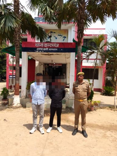 #BastiPolice थाना वाल्टरगंज पुलिस द्वारा शान्ति एवं कानून व्यवस्था के दृष्टिगत 05 व्यक्तियों का चालान अन्तर्गत धारा 170/...