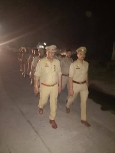 #एसपी_रामपुर के निर्देशन में थाना भोट #RampurPolice द्वारा अपराध नियन्त्रण, कानून/शान्ति व्यवस्था तथा जनमानस में सुरक्षा...