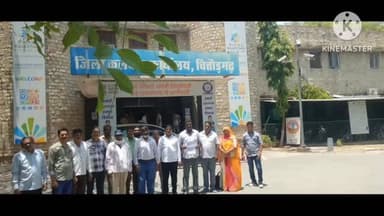 शक्ति, भक्ति, त्याग और बलिदान की पावन नगरी चित्तौड़गढ़ जिले की आज की बड़ी खबरें एक साथ।
राष्ट्रीय मांग दिवस पर ट्रेड यून...