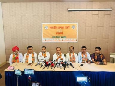 आज उदयपुर में भाजपा राजस्थान के प्रदेशाध्यक्ष मदन राठौड़ ने प्रेसवार्ता को संबोधित किया
BJP Rajasthan
Madan Rathore