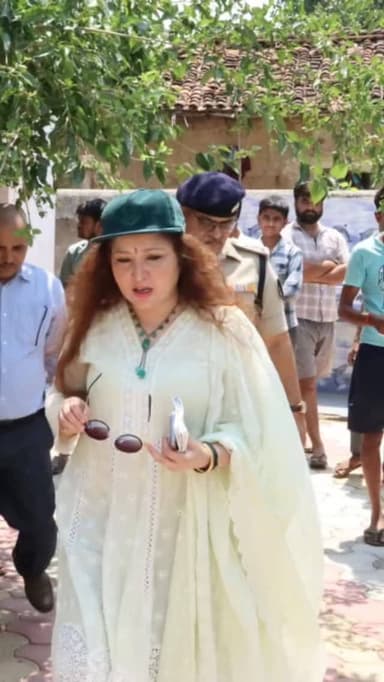 आंगनवाड़ी केंद्रों में मिली भारी लापरवाही, कलेक्टर के निरीक्षण में खुली पोल
मैहर में आंगनवाड़ी व्यवस्थाओं की बड़ी लापरवा...