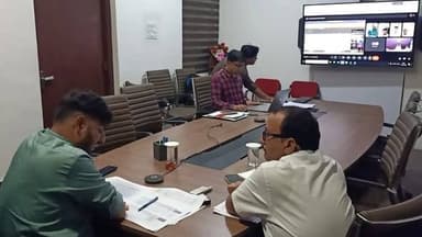जल गंगा संवर्धन अभियान में लापरवाही पर कलेक्टर सख्त
धीमी प्रगति पर जताई नाराजगी, लेबर बढ़ाकर कार्यों में तेजी लाने के न...