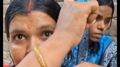 मेदनी चौकी थाना क्षेत्र के खावा गांव में विवाहिता की संदेहास्पद मौत, मायके पक्ष के लोगों ने घरेलू हिंसा का लगाया आरोप #...