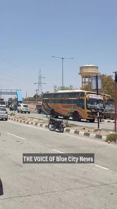 केरू के पास दर्दनाक हादसा, कट पर मुड़ रहे ट्रक में घुसा डंपर; चालक की मौत