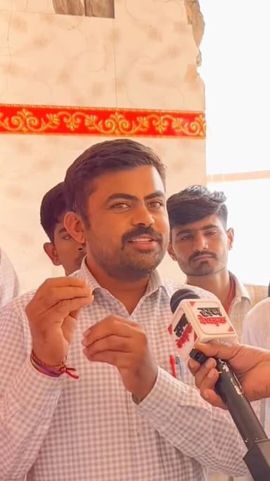बड़ी विरोल में सधी माता मंदिर मूर्ति स्थापना एवं प्राण प्रतिष्ठा महोत्सव की दिव्य एवं भव्य झलक… श्रद्धा, भक्ति और उत्साह...