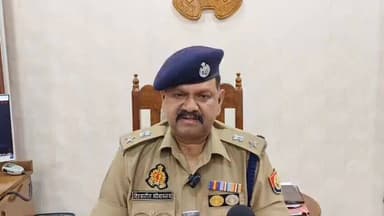 थाना रूपईडीहा पुलिस व #SSB की संयुक्त टीम द्वारा कुल 4.665 किलोग्राम नाजायज चरस (कीमत करीब 2.50 करोड़ रूपये) के साथ 01 त...