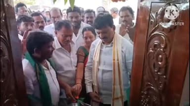 కూసుమంచి: నేలకొండపల్లి మండల కేంద్రంలో విస్తృతంగా పర్యటించి పలు కార్యక్రమంలో పాల్గొన్న మంత్రి పొంగులేటి శ్రీనివాస్ రెడ్డి