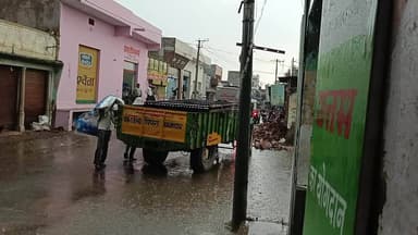 #लूणकरणसर में कुदरत की मेहरबानी: झमाझम बारिश के साथ गिरे ओले, भीषण गर्मी से मिली राहत
लूणकरणसर (बीकानेर):