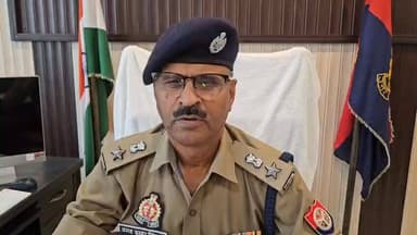 #चित्रकूट
"सीसीटीएनएस रैंकिंग में चित्रकूट पुलिस का वर्ष 2026 में लगातार तीसरी बार प्रदेश में प्रथम स्थान, मुख्यालय तकन...