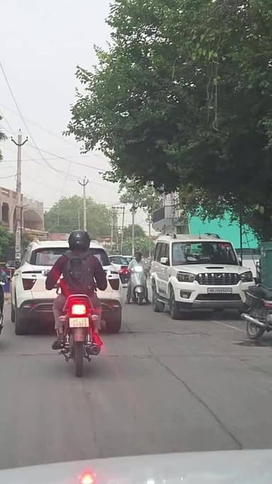 मौसम बदला हिसार में तेज आंधी अब कूड़ा जो है वापस लोगों के घर में घुसना होगा शुरू #hisar
