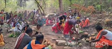 ରାଣୀ ପଥର ରେ ପାରମ୍ପରିକ ଆଦିବାସୀ ପୂଜା ଅନୁଷ୍ଠିତ