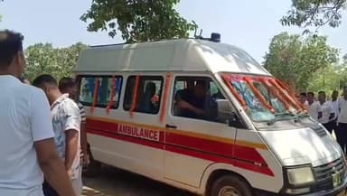 ଭଞ୍ଜନଗର: କୁରୁଳେଇ ଗ୍ରାମର ରାସ୍ତା କଡ଼ରେ ଏକ ଗଛରୁ ଯବାନଙ୍କ ଝୁଲନ୍ତା ଅବସ୍ଥାରେ ମୃତଦେହ ଉଦ୍ଧାର
