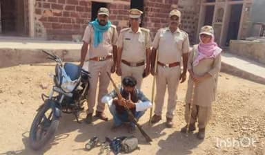 जैसलमेर: फील्ड फायरिंग रेंज में चिंकारा शिकार प्रकरण का मास्टरमाइंड हुआ गिरफ्तार, वन विभाग ने जारी किया फोटो