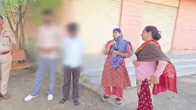 बाड़मेर: कालिका पेट्रोलिंग यूनिट ने मनचलो के विरुद्ध कार्रवाई करते हुए चोहटन चोराहा के पास से एक मनचले युवक को किया गिरफ्तार